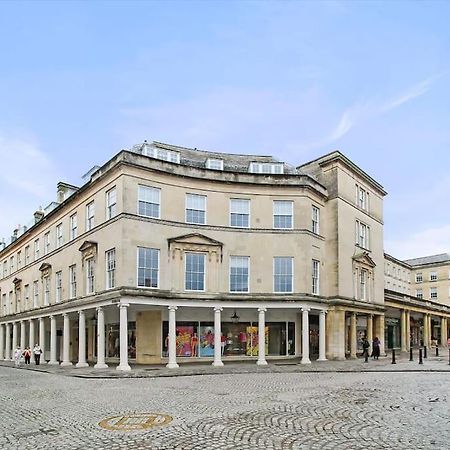Haus Of Sulis, City Centre Apartment With Lift Access Bath Bagian luar foto